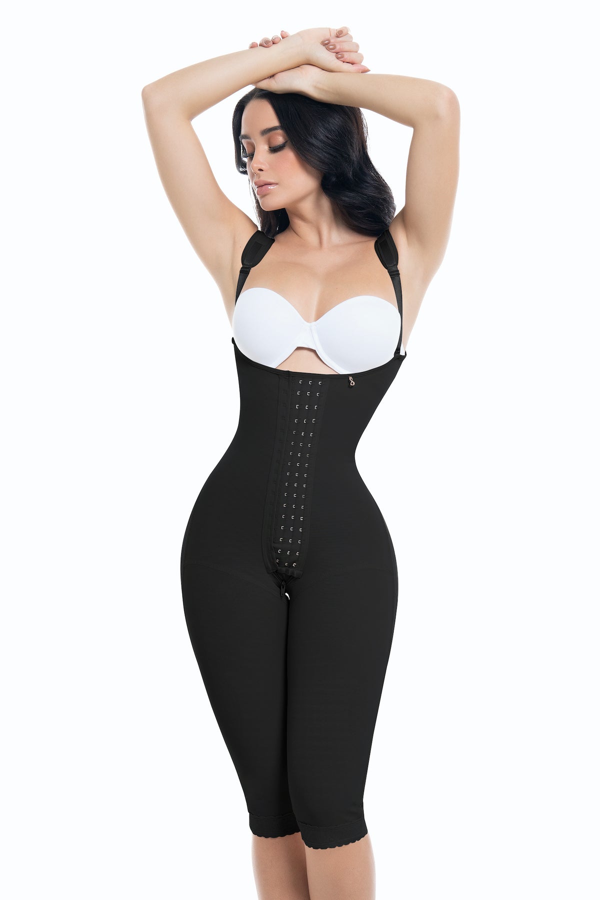 Faja Pamela